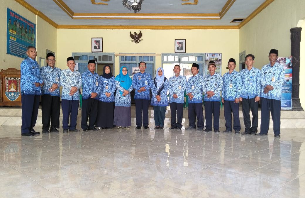 Perangkat Desa Mulyadadi